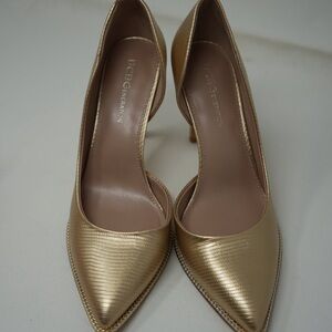 NWT BCBGeneration Metallic Gold Heels